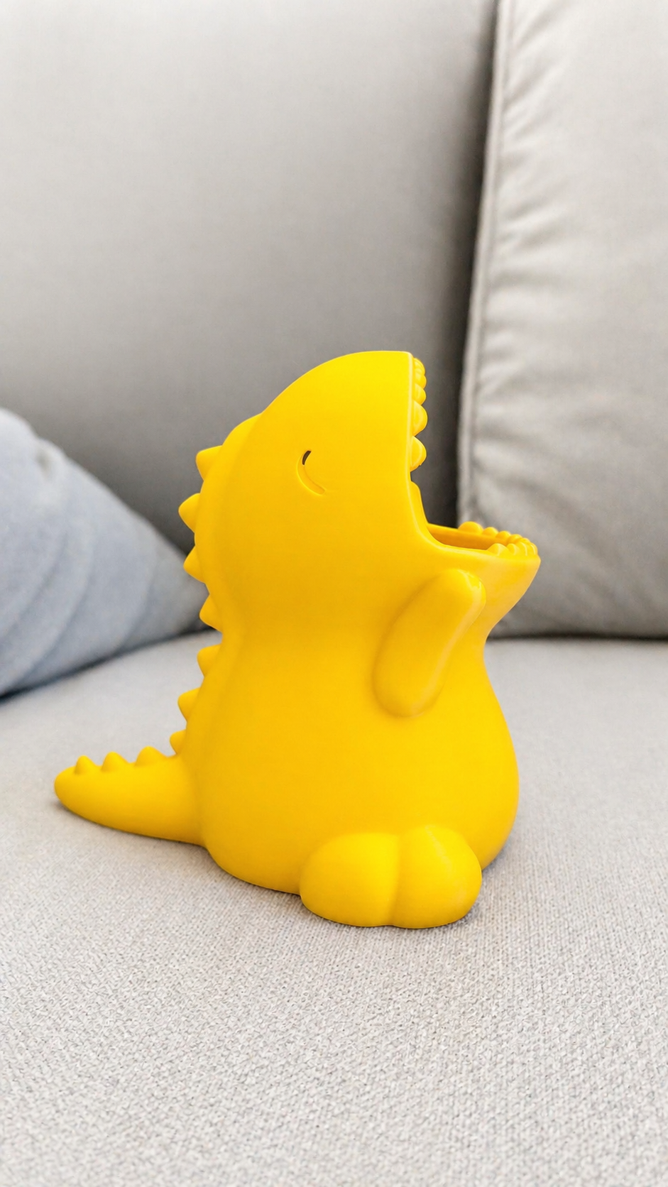 Multi purpose Dino box (pen holder, toothbrush holder)